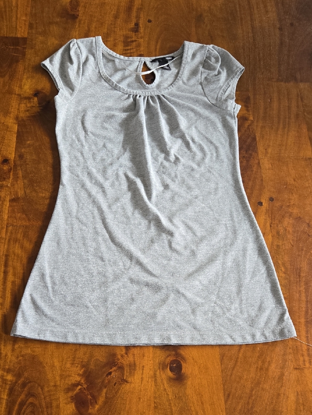 H&M Silver Shimmer Short Sleeve T-Shirt Size XS